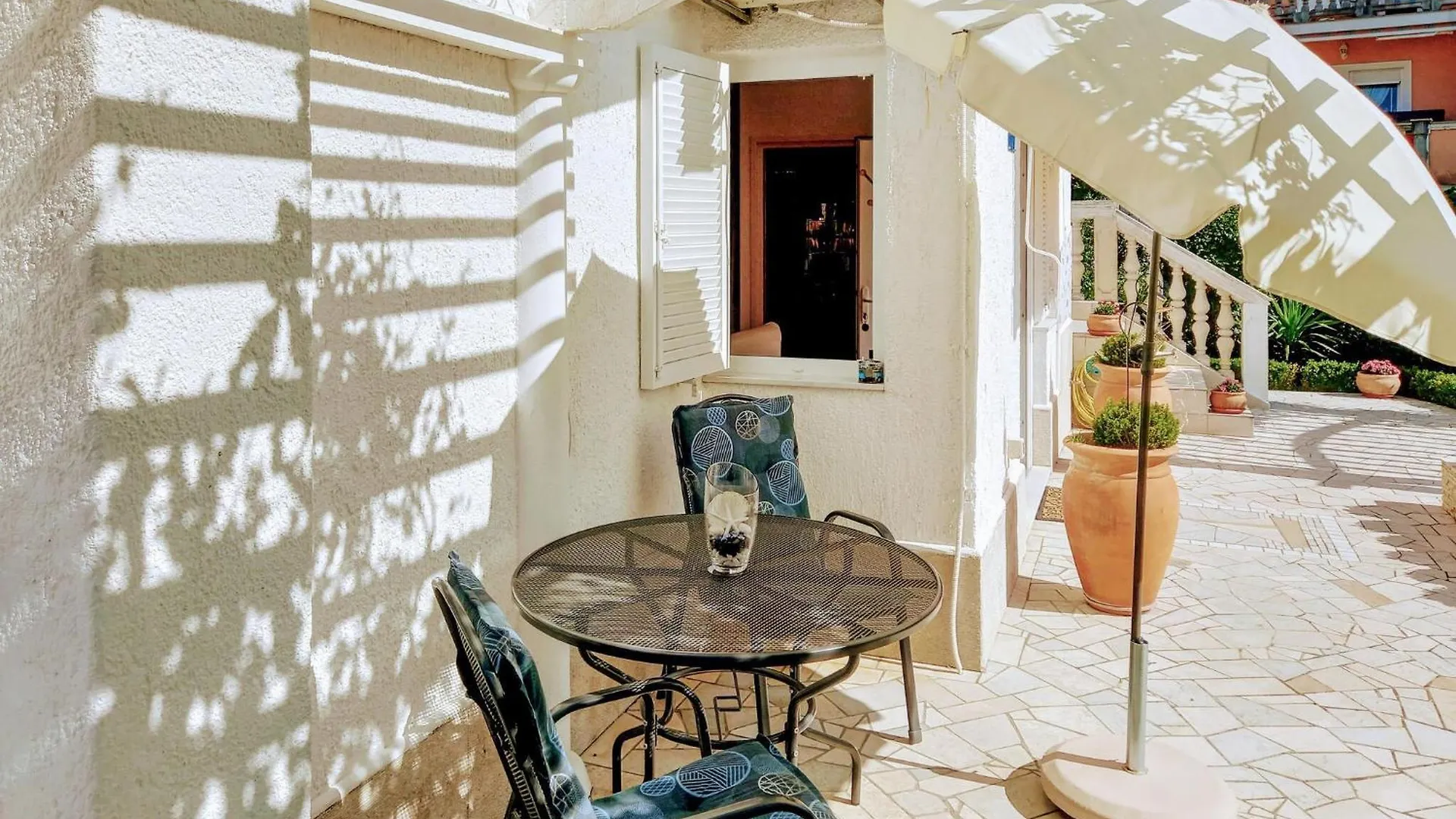 Amazing Apartment In Novi Vinodolski With Wifi