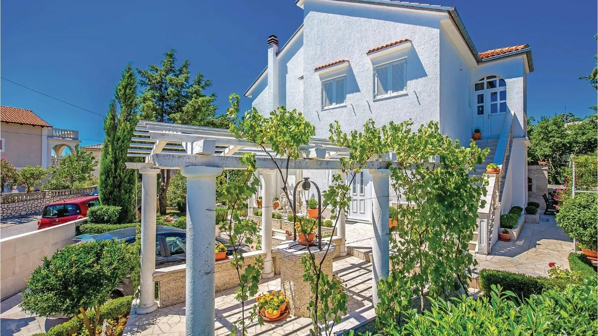 Amazing Apartment In Novi Vinodolski With Wifi