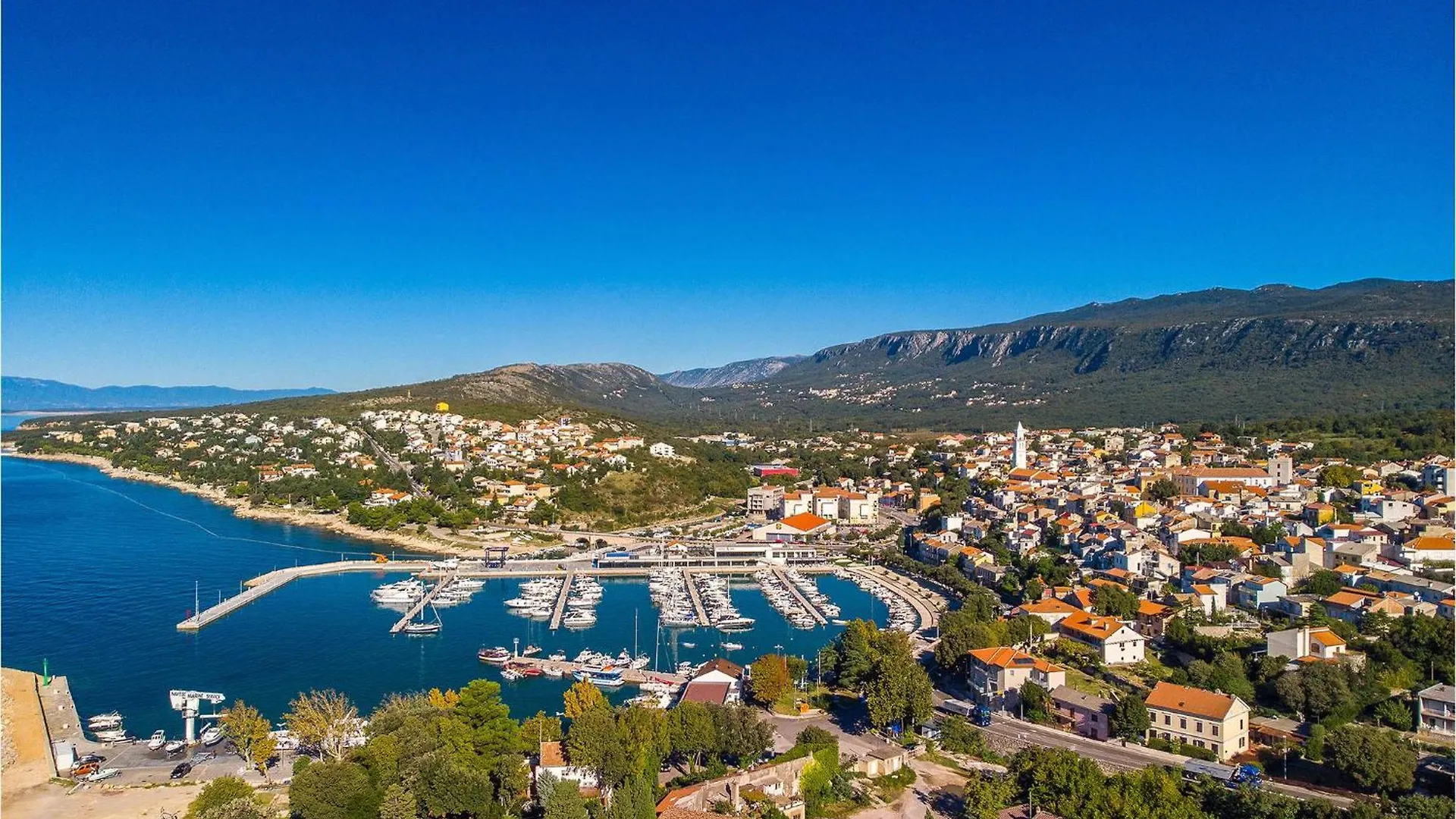 Amazing Apartment In Novi Vinodolski With Wifi 0*,  Croatia